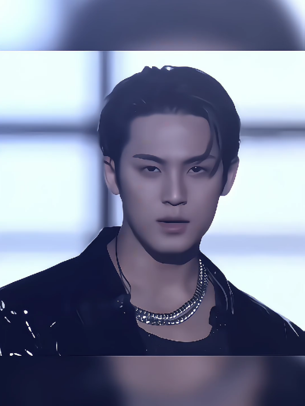 plisss dia kenapa cakep bngttt ya🫵🏻😩❤️‍🔥 #mingyu #seventeen #fyp #foryou #foryoupage 