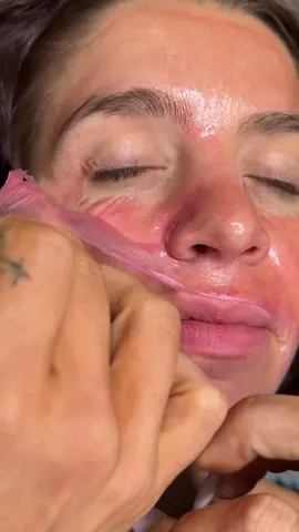 night time reset ✅ @medicube global #pdrnnightmask #pinkskincare #peelmask #skintok #medicube 