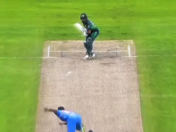 Asli player wo he hota hai jiska dosroon ki mehfil me bhi chachry hon 👀☠️ . . . #foryou #foryoupage #babarazam #ausvseng #ashes2025 