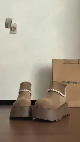 Bốt xinh, hack dáng và phối đồ xinh lắm nha #tiemconhung #botnu #botnucaocap 