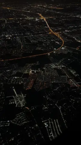 Hãy ngưng thắc mắc về cuộc sống của mình, mình cũng có những nỗi khổ niềm đau như bao người, có khi mình còn không hạnh phúc bằng bạn đâu!