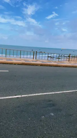 Nhớ biển quá ta 🤔