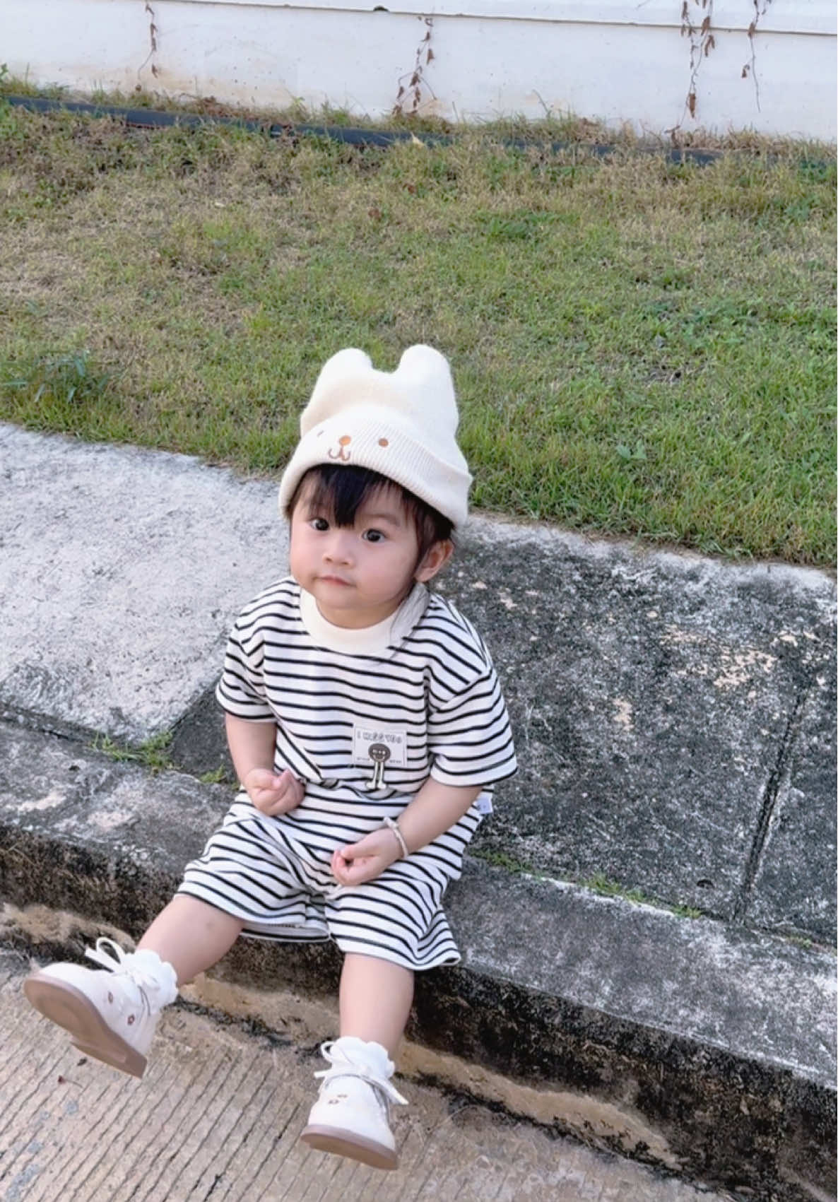 หนูขออยู่ตรงนี้นานๆ ☺️  #babytiktok #fyp #แคนดี้การละคร  #ชุดเด็ก #เสื้อผ้าเด็ก  