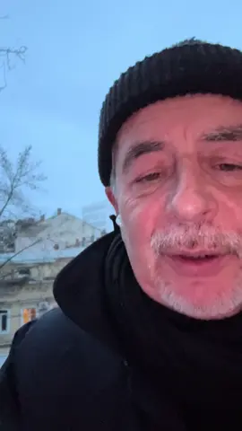 Zum mitschreiben: RUZZLAND hat die Ukraine überfallen. Gewinnt RuZZland den Krieg, sind wir die n call nächsten. #ukraine🇺🇦 #propaganda #demokratie #standwithukraine🇺🇦 #volunteer 