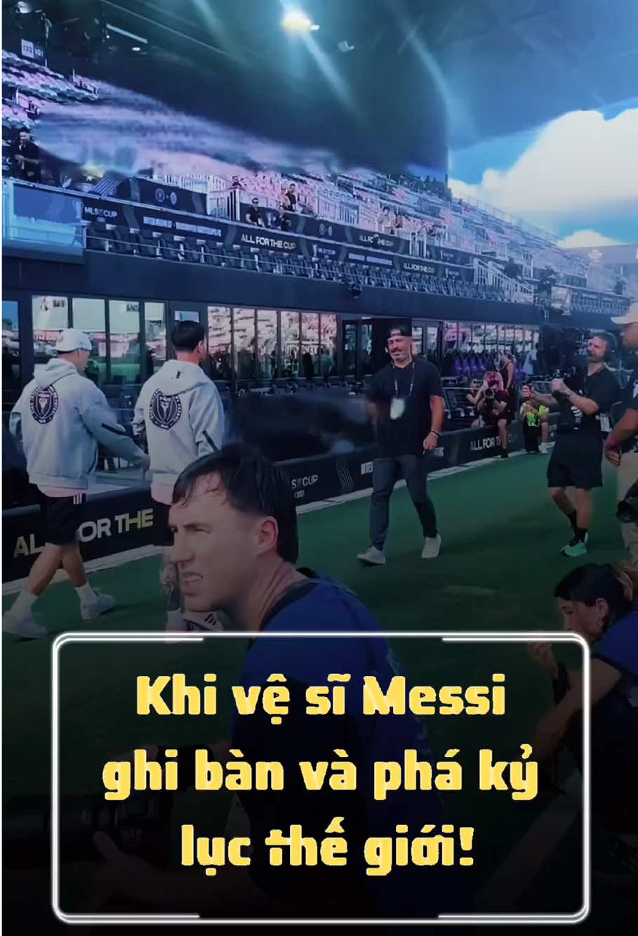 Khi vệ sĩ Messi ghi bàn và phá kỷ lục thế giới! #fyp #foryou #football #bongda #viral 