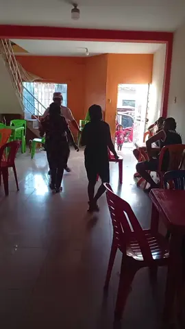 #esosclientesquemellegarón🤦🤦 #nadiekisobailarconDionila🤣🤣🤭 #sefueadejarcaeraMamelo😂😂😂 #tiktokparatiiiiiiii 