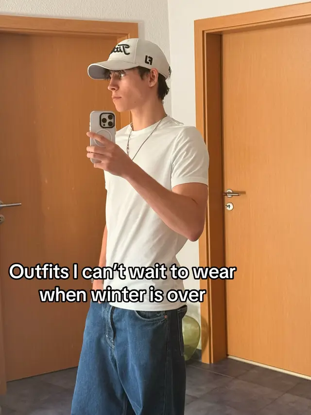 Been a while since I posted, thought I’d hop on the trend #Summer #trend #foruyou #outfit #relateable 