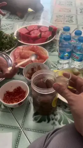 Ngủ tại mâm là có thật 😂😂😂 #xuhuongtiktok #cuoituanvuive 