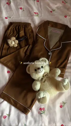 so this is love 🤎✨ #sleepwear #pajamas #pjs #aesthetic #OOTD 