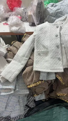 Áo khoác dạ nữ cổ tròn hai túi #xuhuongtiktok #aokhoacmuadong #khoacdatweet 