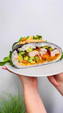 Mega sushi that will leave sushi lovers drooling 🍣 🤤 #sushi #asianfood #yummy #Recipe #howto 