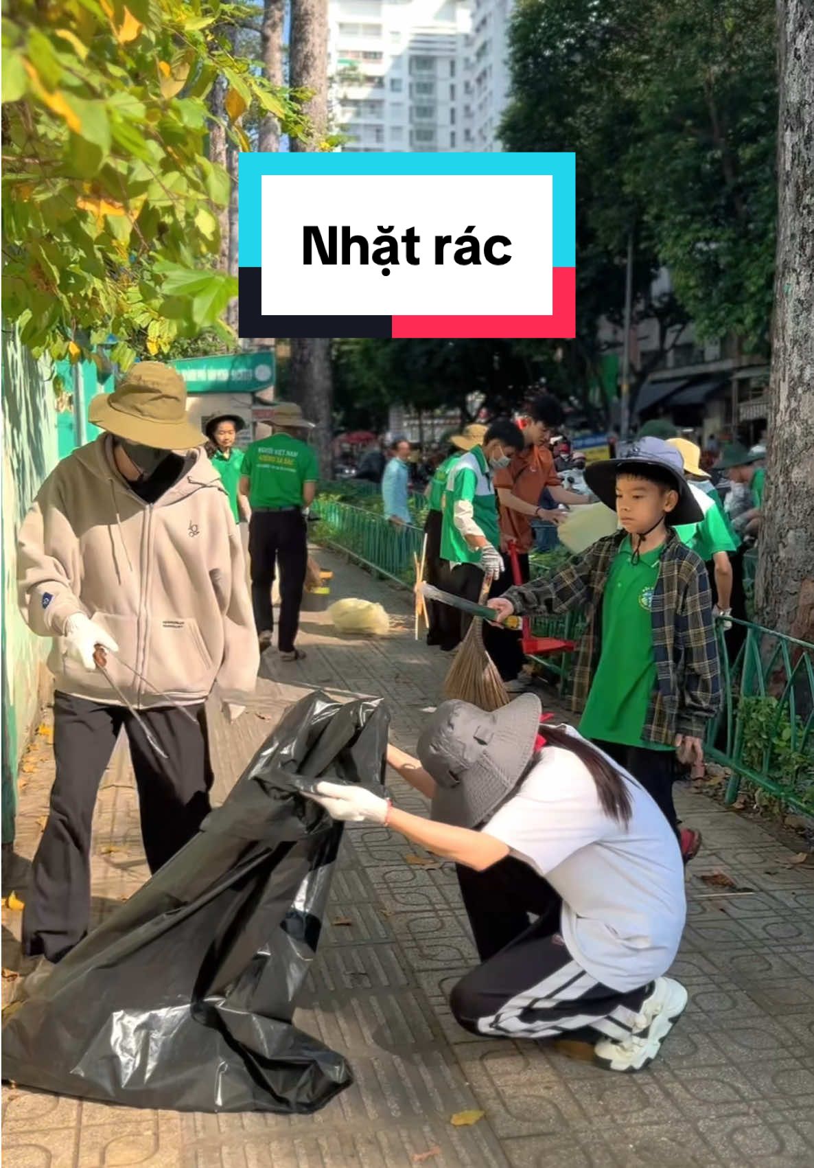Mỗi hành động nhỏ… góp chút sạch cho đời 🌱 #nhatrac #hoiyeurac 