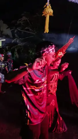 yayus mode gayeng😂🔥 @YANTO OMPONG @Yustia Barbie  #horegkromasan #karnaval #fypviral #dancer #idolatiktok 