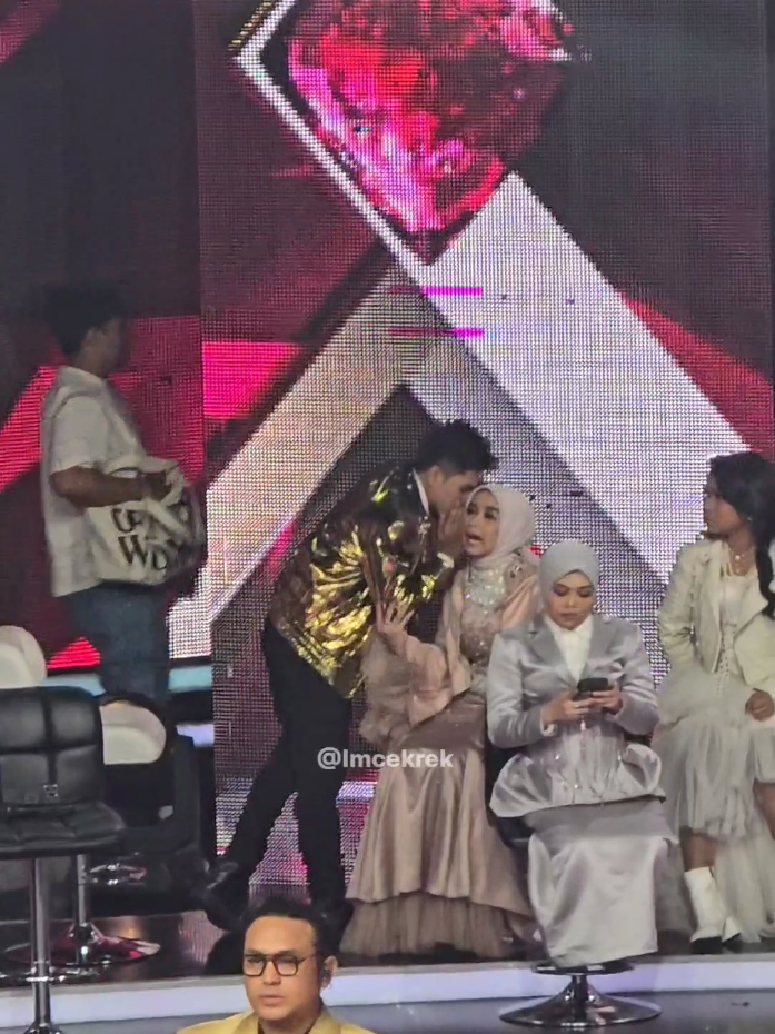 MILEN❤️ MILA BOGOR VALEN PAMEKASAN  , SALING SUPPORT SISTEM BANGET YA - SEMOGA KALIAN BERDUA LOLOS DAN VALEN PAMEKASAN MENAMPILKAN YANG TERBAIK DA 7 MALAM TOP 5 RESULT MALAM INI .. #da7 #indosiar #fyp #valenda7 #milen 