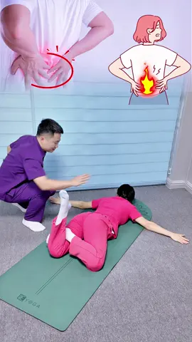 Bài tập kéo giãn giúp giảm co cứng và căng mỏi cơ lưng. Hãy tập cùng em Mạnh nhé💪🏻 #vuducmanh76 #tips #backpain #backpainrelief 