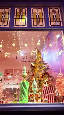 Step inside and celebrate the sweetest Christmas at The Cake Room! ✨🩷 #pinkchristmas #Foodie #Christmas #thecakeroom #christmasbaking 