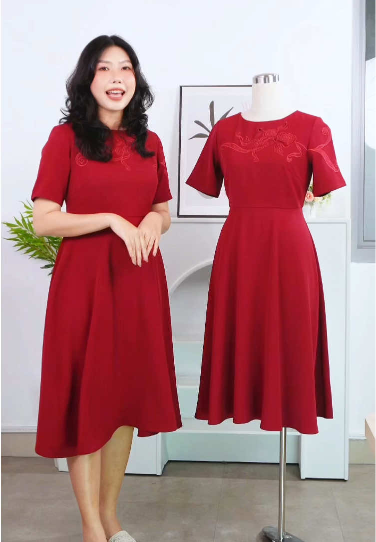 Đầm dự tiệc sang trọng #thieuhoa #xh #thoitrang #damdutiec 