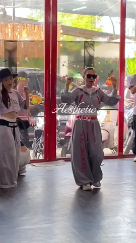 Chị Mỹ Tâm đã chuẩn bị đến với #seethelight #mytamliveconcert2025 #liveshow #mỹtâm #mytam 