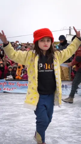 Dance on karay karay ❣️.  #beauty #foryou #dance #gilgitbaltistan #trending 