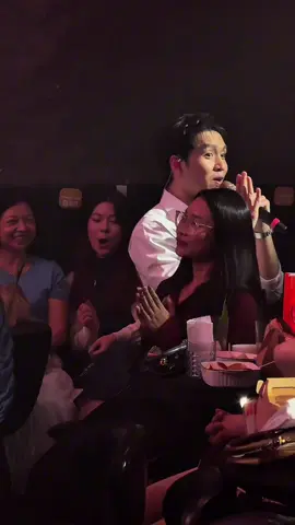 Còn sót source 12h khuya rồi mà khán giả Thủ Đô vẫn năng lượng hết mình cùng ca sĩ 😄 #bachcongkhanh #motdemsay #sol8livestage #hanoi #viral 