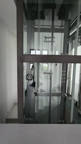 Thang máy đẹp liên hệ:0775008593