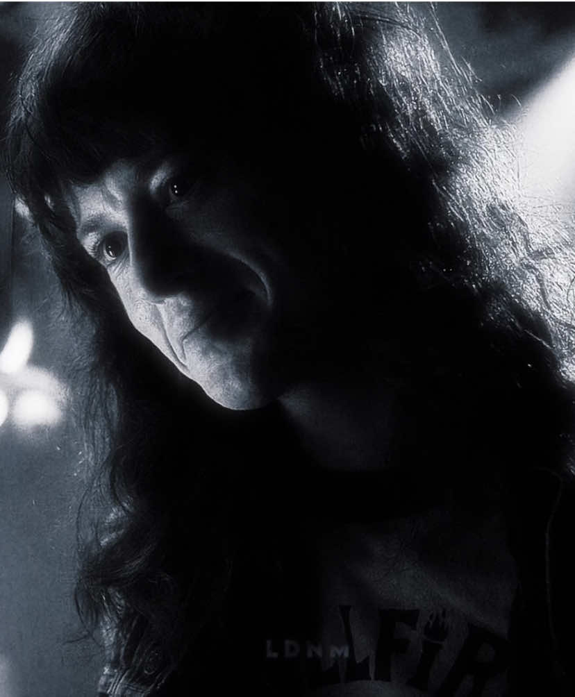 I’m so in love ||scp : @stmbbscenepacks (on Instagram ❤️) ||cc : mine  ||music : Stressed Out Haunting Alphabet Boy Mashup     @victoire @Sammy 🌻🌼 @𐂂Mrion𐂂 @lexipexiprogames @Geneze @ᛃᛟᛖᛚ @Léon🇵🇸 @ZeRaven  #eddiemunson #strangerthings #strangerthings4 #viral #fyp 