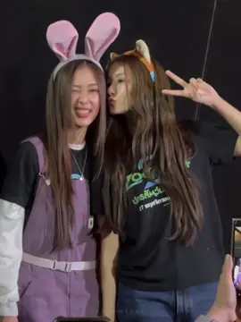 I don’t believe this is fan service tbh #namtanfilm #namtantipnaree #filmrachanun #thaigl #gl 