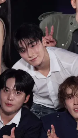 جميللل بشكل مو طبيعي #fyp #vairal #explore #ateez #san 