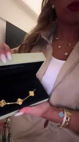 you know now🛍️ #giftidea #christmasgift #giftsforher #jewelrylover #foryou