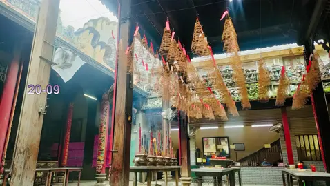 Sequence 01_Facebook_1