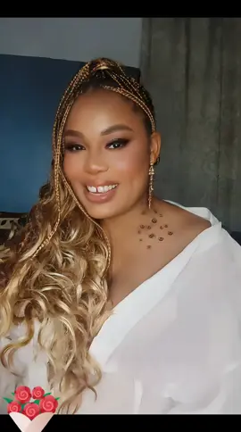 Book your makeup artist now, eat and dine with Beauty this xmas #fyp#viral#trendingvidoe #makeupartist 