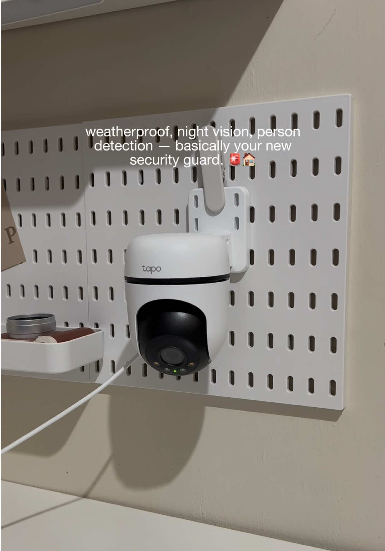 weatherproof, night vision, person detection — this is the perfect outdoor cctv with an affordable price! 🧿 #tapocctv #cctvcamera #tapoc500 #outdoorsecurity #outdoorcctv 