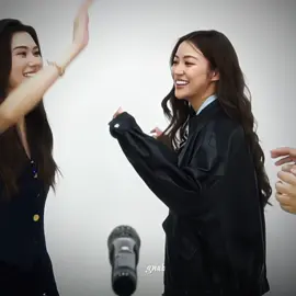 Miu with the tie #MiuNatsha #ลีน่าหมิว #LenaMiu #lalinalena 