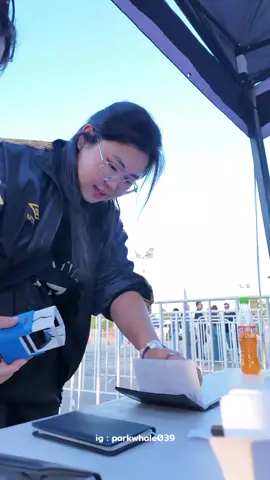 สนุกตลอดเพราะปั้มไม่เคยเป้ะ 🤣🤣🤣🤣 จนจะหมดทัวร์อยู่แล้ว @liusasitorn ผู้พาหลานไปล่อง... #cocktail77evertour #วาฬฟินน์go #หนองคาย #cocktailใกล้ฉัน 