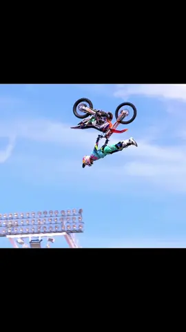 auraa freestyle 🥶 #fmx_motocross #sports #FMX # #fmxlife #usa🇺🇸 