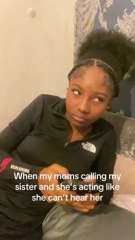 This girl swears she can’t hear #sister #relatablememes #fyp #goviral #cyzbca 