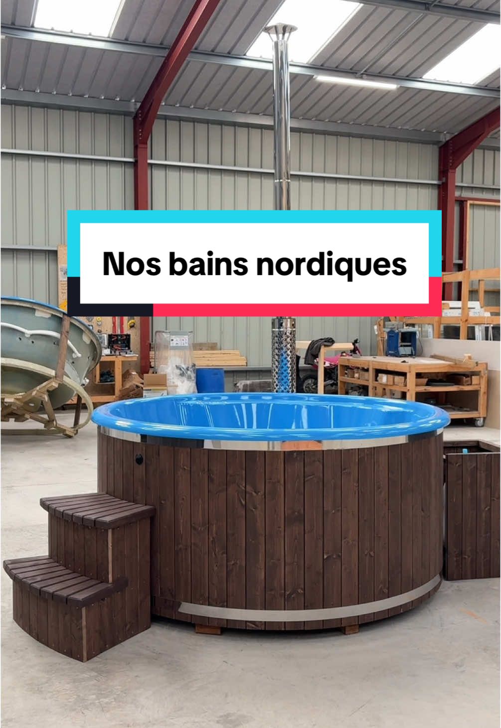 Nos bains nordiques. D’ailleurs — ce bain avec poêle intégré est encore disponible ! 🔥 #bainnordique #lebainmanchois #normandie #cadeaudenoel #ideecadeau #noel2025 #saintlo #bienetre #poelebois #momentdetente 