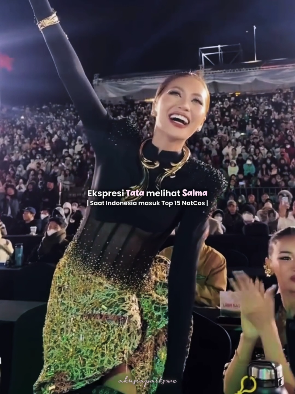 Ekspresi bangga & haru Tata mewakili kami 🥺😭❤️ #tatajuliastrid #ketutpermatajuliastrid #misscosmo2024 #salmaranggita #misscosmoindonesia2025