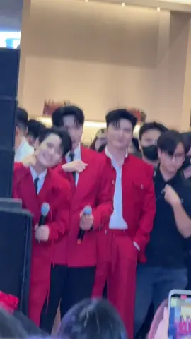 Bèo nào yếu là gãyyyy 🤩 #stevennguyen #donhathoang #dinhkhang 