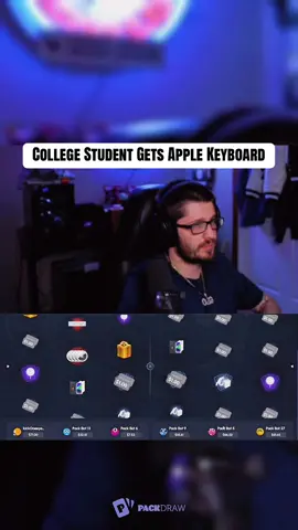 College Student Gets Apple Keyboard