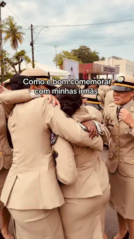 Um dos melhores momentos da minha vida! Formatura de soldado da Polícia Militar da Bahia! #pm #formatura #pfem #fy 