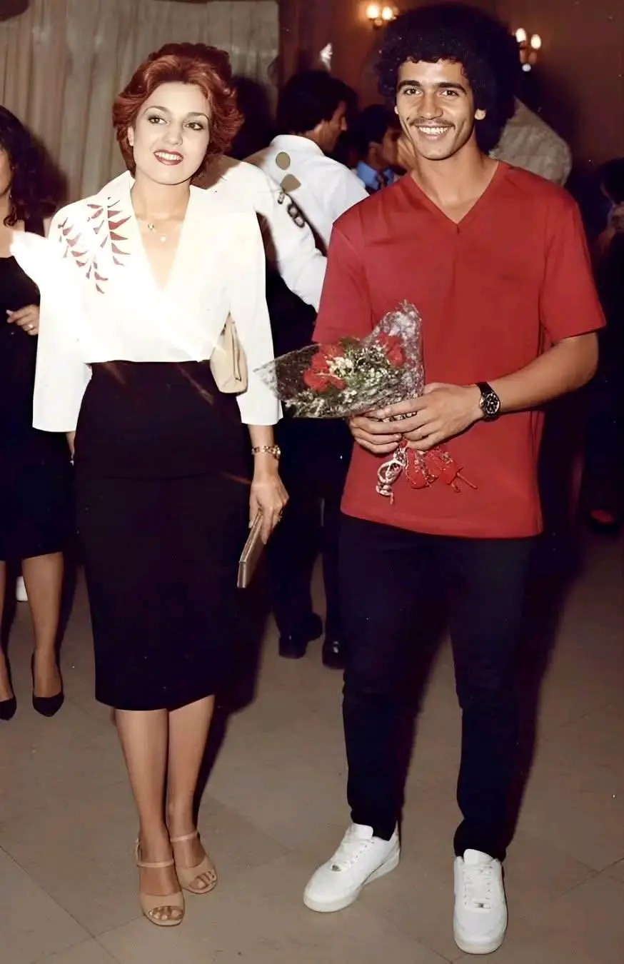 صورة رائعة لعزيز الدايدي مع الفنانة نعيمة سميح اللهم جدد عليهم الرحمات يارب