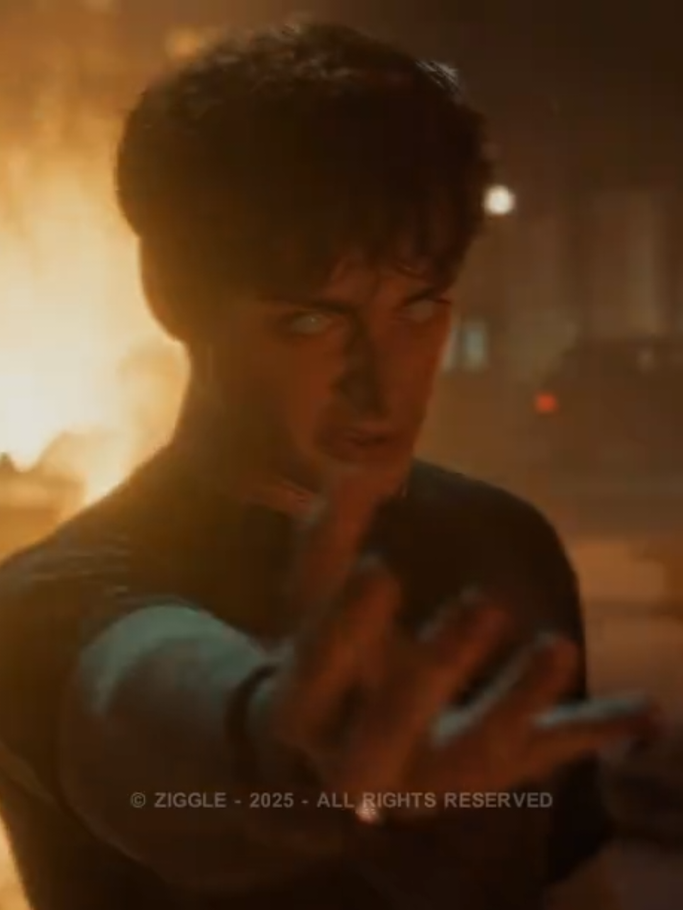 Who does bro thinks he is😭🙏 #willbyers #noahschnapp #strangerthings 