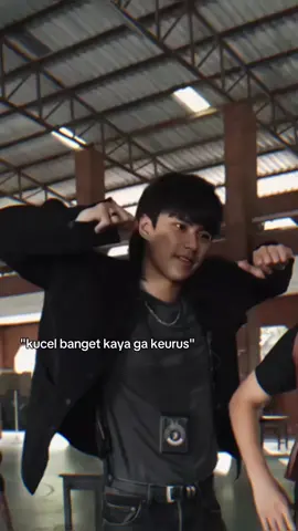 Gimana gimana?😝🫦 #fyp #ohmpawatt #pawatchittsawangdee #gmmtvofficial #thaienthu 