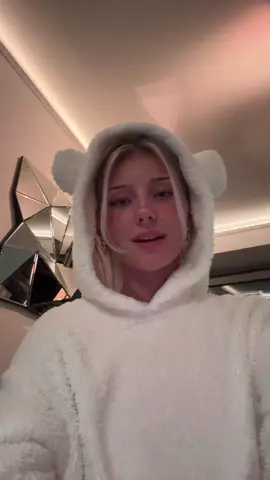 back in germanyyyy 🥶 