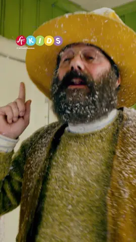 Den perfekta mixen av humor, hjärta och julmagi. Sånt som funkar för både stora och små✨🎅