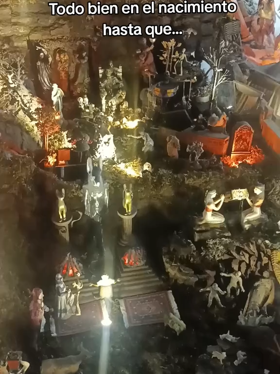 Ya en pocas horas volveremos a ver que otras novedades nos tienen preparado 🤩 #nacimientonavideño #funny #latrellspencer #navidad2025