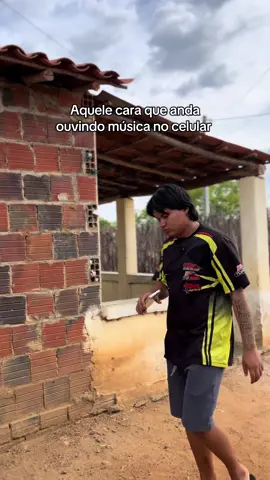 Pensa que tá arrasando😂😂😂