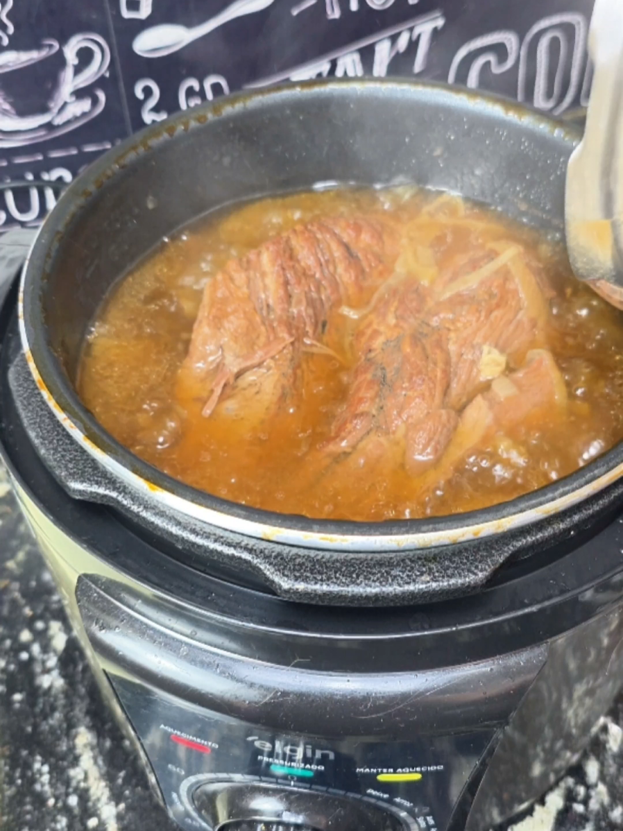 Panela de Pressão Elétrica Elgin 4L