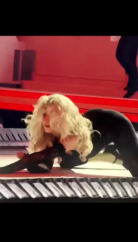 :🎧 you want it say so [#fyp #viral #mansbestfriend #sabrinacarpenter #edit ] @𝙖𝙭❗️ @aepdanys @Atta_edits @aguywhoedits @dubedits @𝐛𝐥𝐚𝐳𝐞𝐝𝐚𝐞 ʚɞ @Sabrina Carpenter @dwstark 